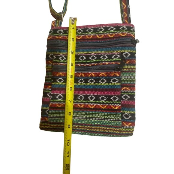 Handmade Multicolor Boho Crossbody Bag With Adjustable Strap & Front Pocket - Picture 4 of 8